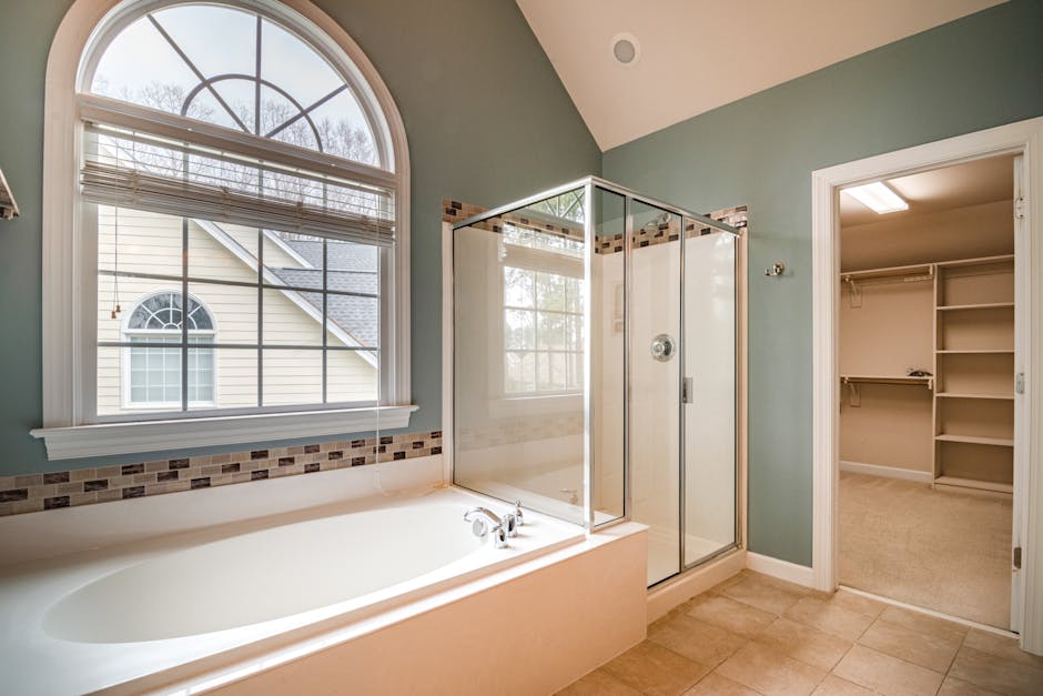 modern master bathroom pictures